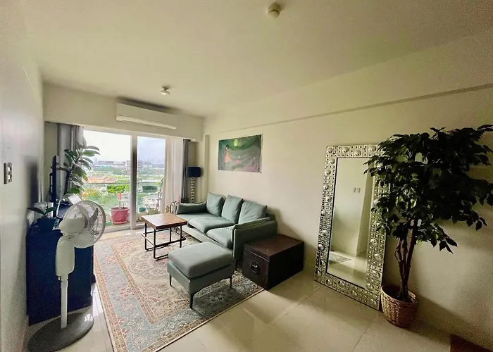 Executive Near Okada Bay View Apartment *