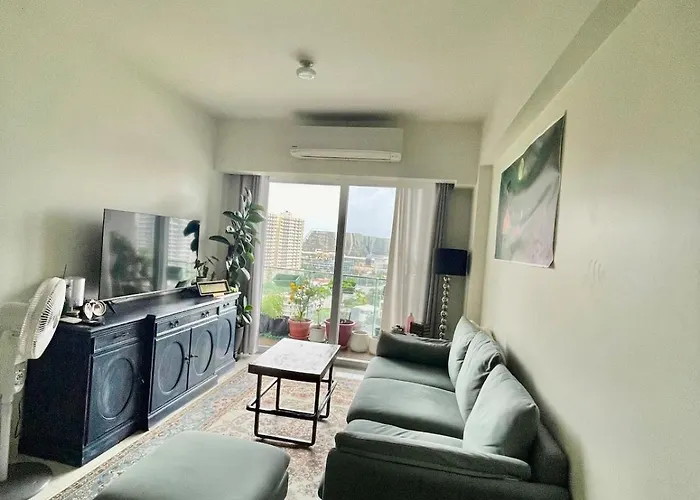 Executive Near Okada Bay View *