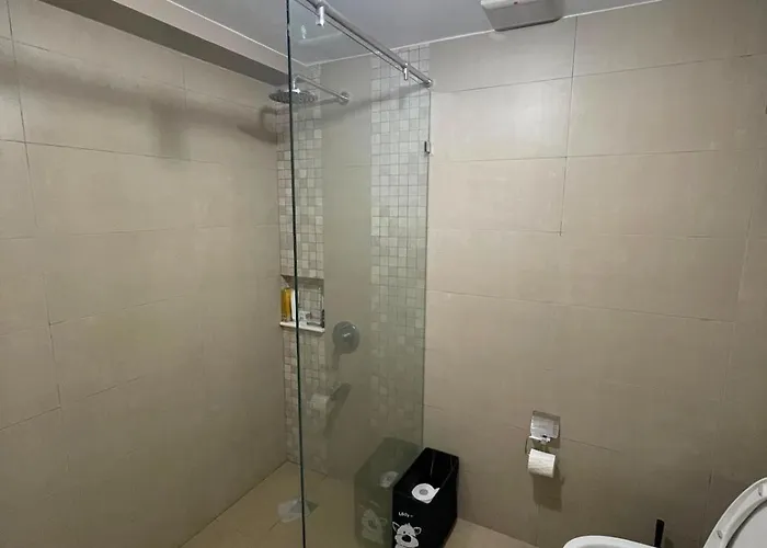 Apartment Executive Near Okada Bay View *