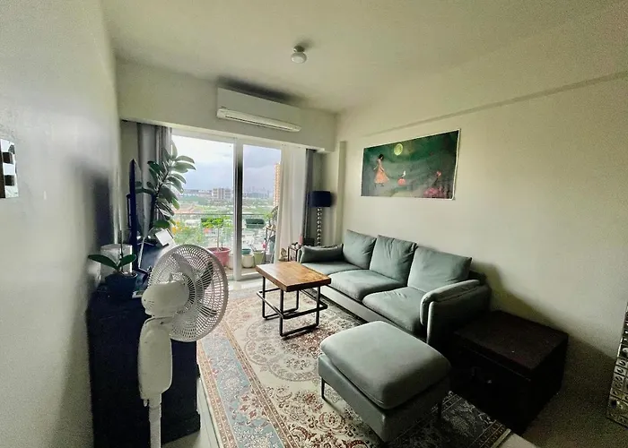 Executive Near Okada Bay View * Manila