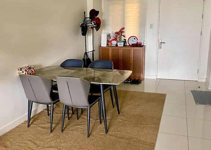 Apartment Executive Near Okada Bay View
