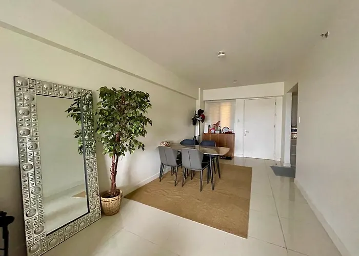 Executive Near Okada Bay View Apartment *
